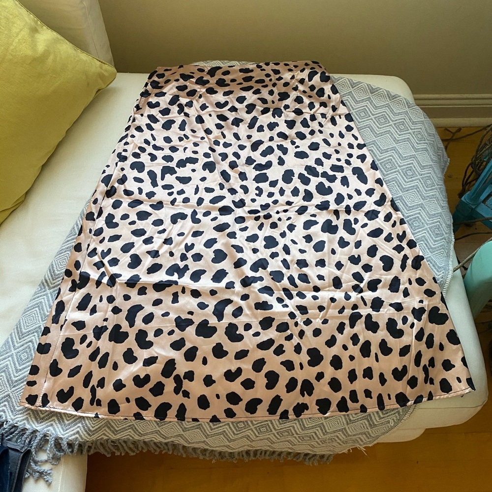 Leopard Print Midi Skirt